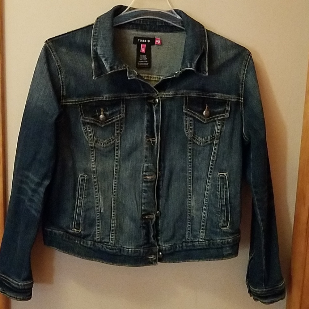 Size 0 Torrid Jean Jacket. Like new. Worn once.